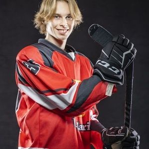 Meet your Posher, Cody